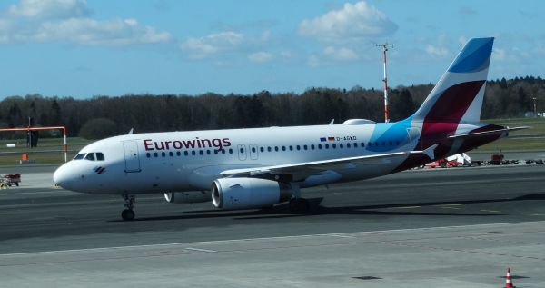 de-eurowings-dagde-hamburg-290325-pic2-full.jpg
